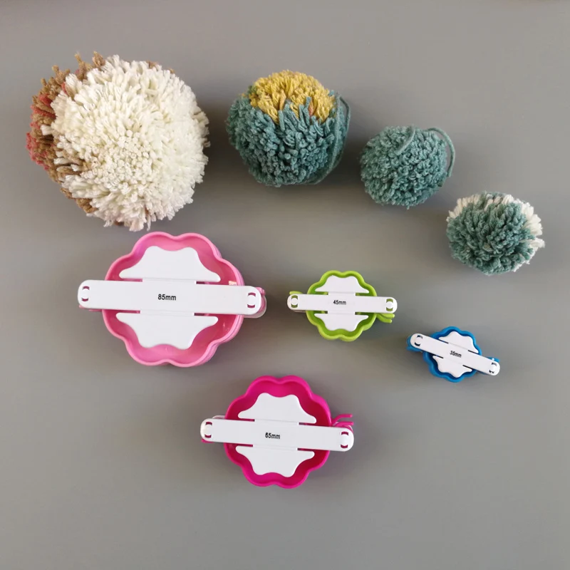 4 шт. в форме цветка Pom Poms Maker шапка пушистый шар Вивер портативный инструмент для