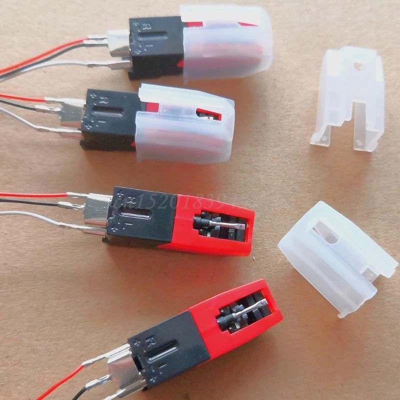 Магнитный картридж с граммофоном 2 шт. трехцветный стилус виниловыми иглами |