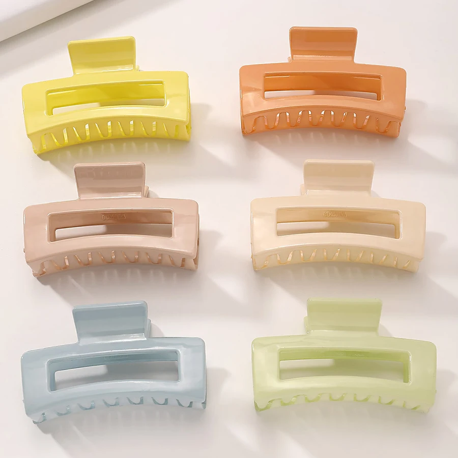 

2pcs/Pack Large Hair Claw Crab Hair Clip South Korea Hair Clips Ponytail Clip for Girls Fashion Hairpin Hair Accessories