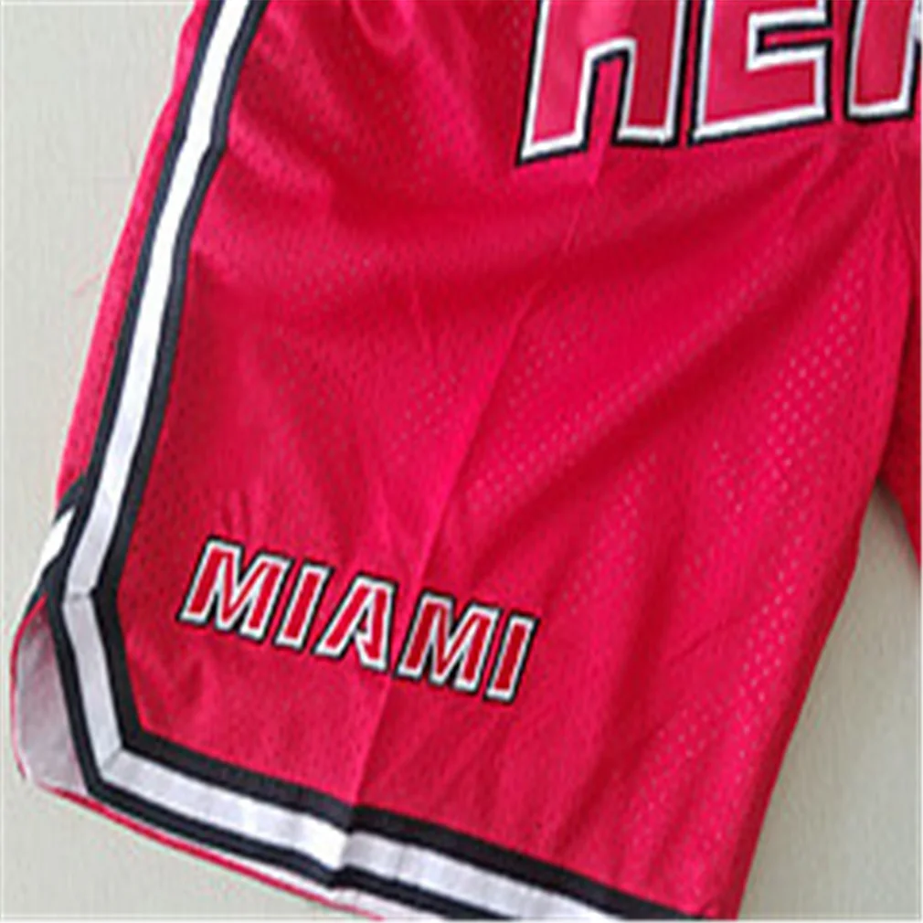 

New Arrival Customizable Men's Basketball Sport Clothing Red Color Breathable Shirts Basketball Uniform Shorts Suit