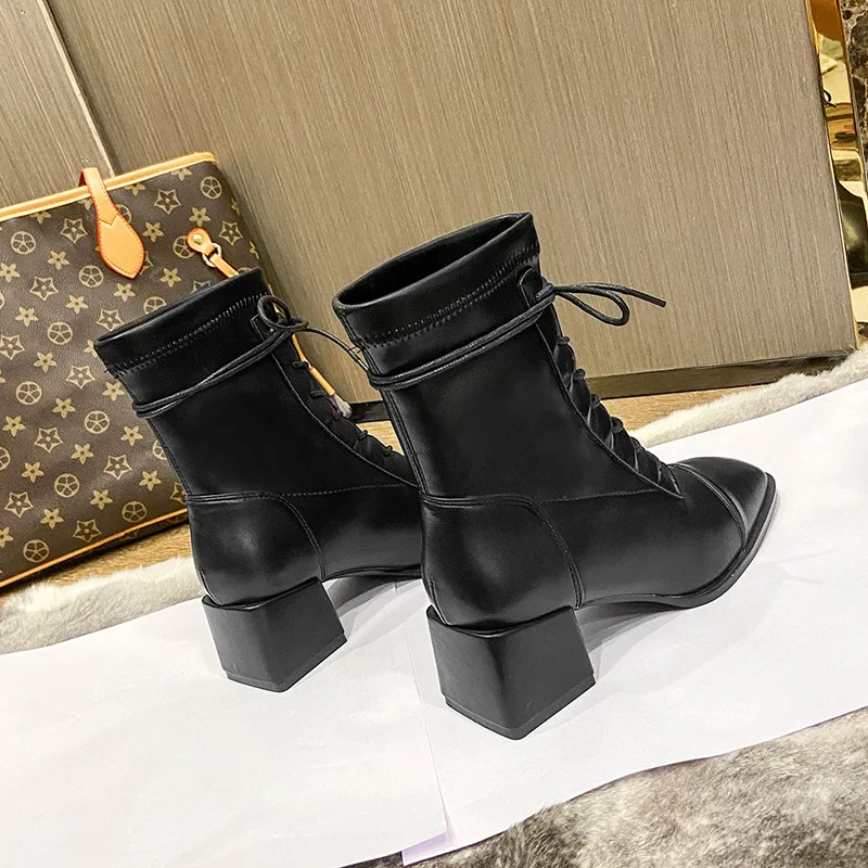 Harga Wanita Tambal Sulam Sepatu Bot Pergelangan Kaki Hak Sedang Sepatu Hak Persegi Berenda Kaki Persegi C37