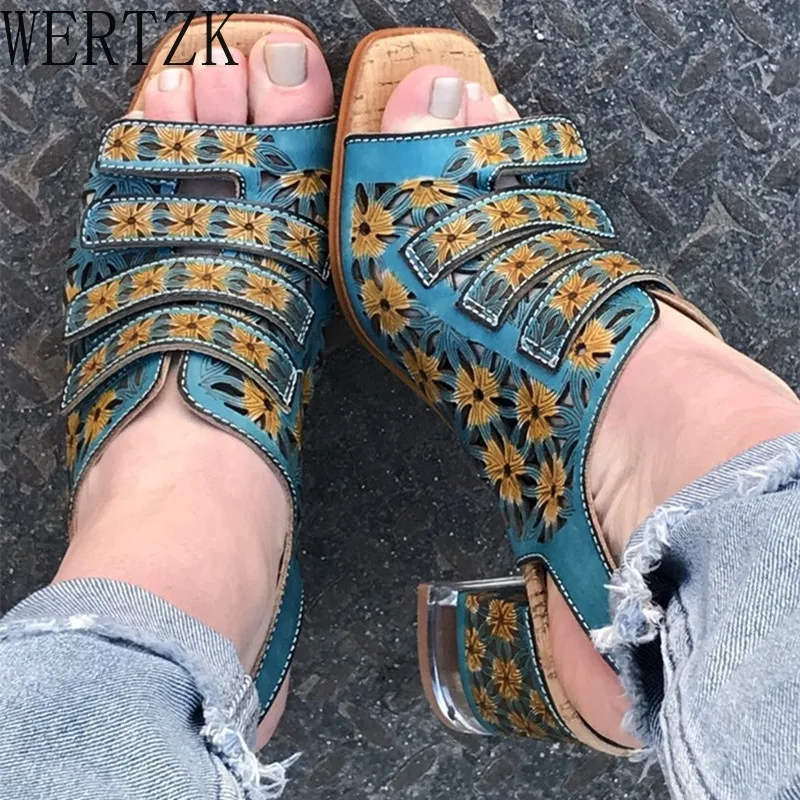 

Женские босоножки на блочном каблуке, с цветочным узором, с острым носком, на массивном каблуке, модные брендовые черные женские туфли, высо...