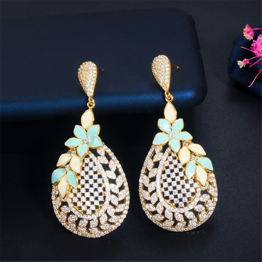 

Loredana Top Brand Zircon Earrings Renaissance Breath Ladies Earrings Hollow drop oil craft flower zircon jewelry earrings