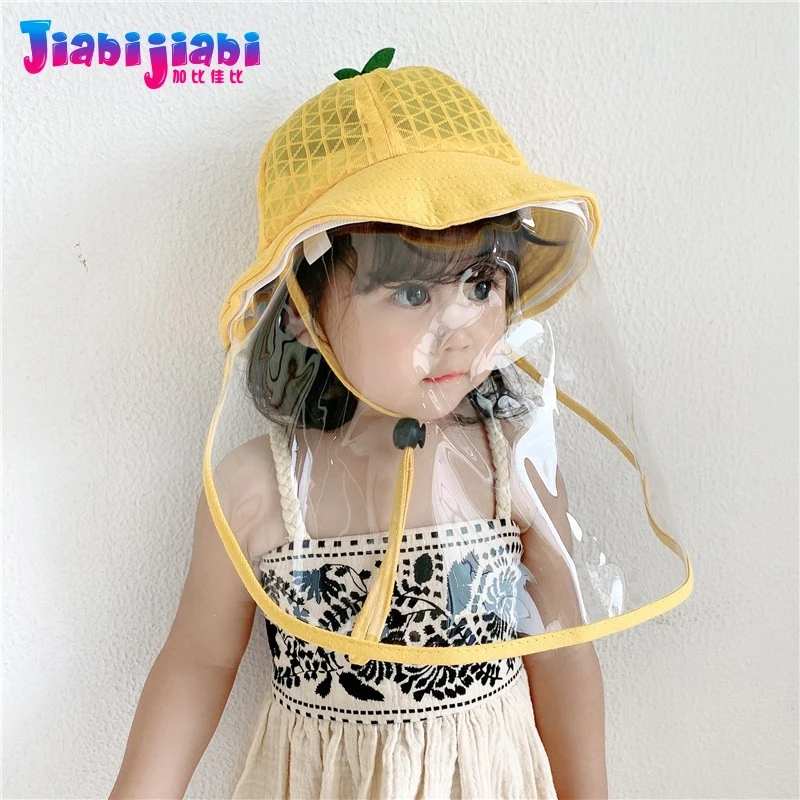 Детская шапка маска для мальчиков и девочек защитная пластиковая козырек лица