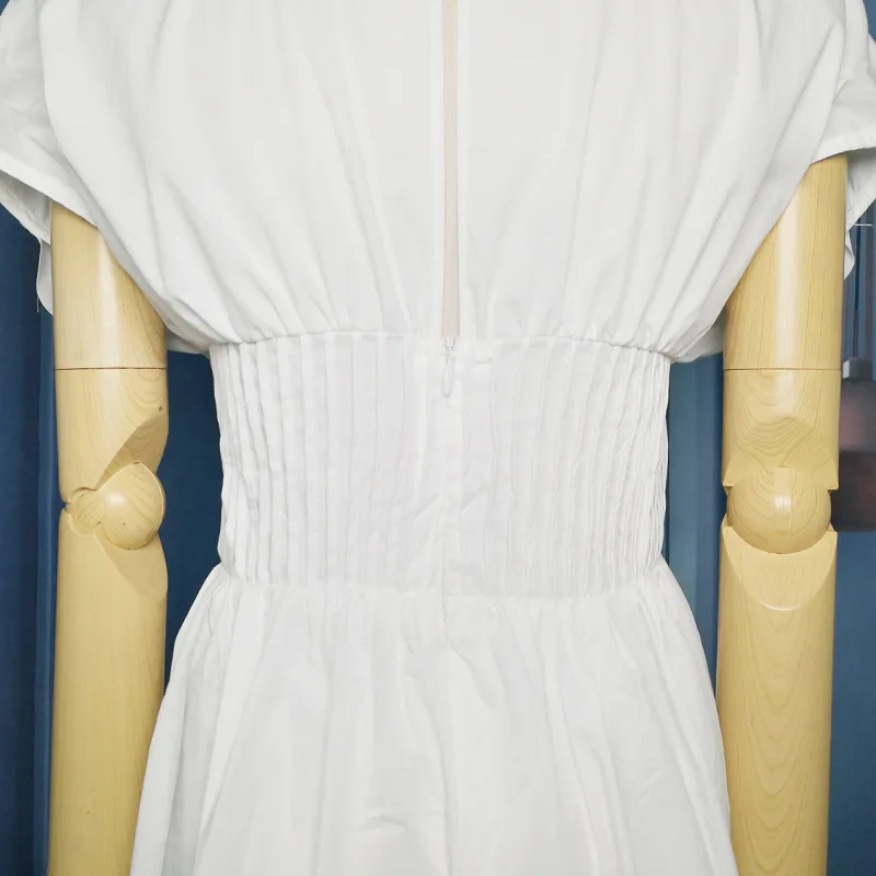 Женское белое летнее платье элегантное средней длины с коротким рукавом и