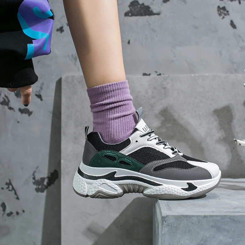 Женские кроссовки на платформе повседневные спортивные шнуровке в Корейском