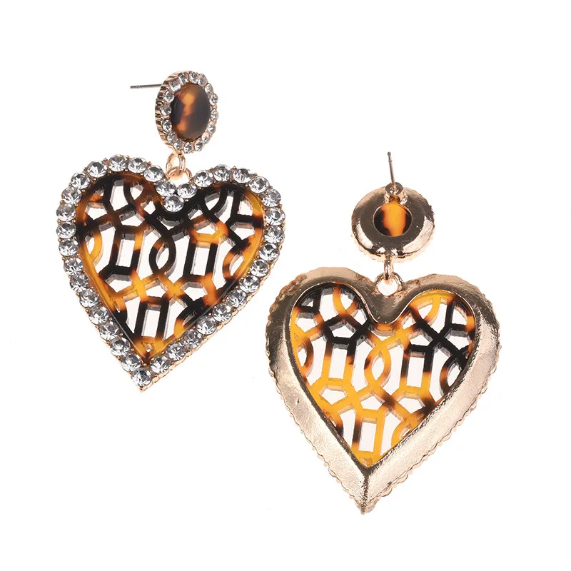 

BK новые серьги в форме сердца Полые бусины из смолы белый кристалл горный хрусталь Висячие серьги-гвоздики женские модные ювелирные издели...