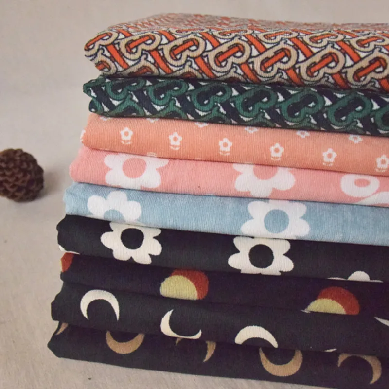 Новый дизайн осенне зимняя хлопковая Вельветовая ткань в горошек с цветочным