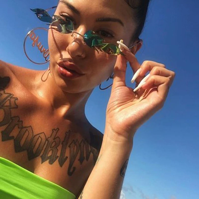 Модные солнцезащитные очки с огненным пламенем женские волнистые без оправы