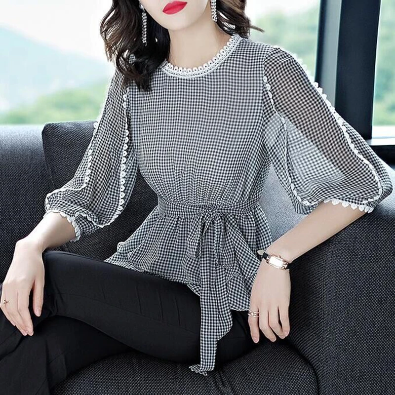 Women Spring Summer Style Chiffon Blouses Shirts Lady Casual O-Neck Plaided Printed Lantern Sleeve Blusas Tops DF3015
