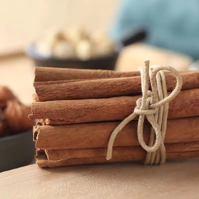 

Dried Organic Long Cinnamon Sticks Pure Ceylon Cinnamon Excellent For Cooking, Baking, Grounding & For Beverages