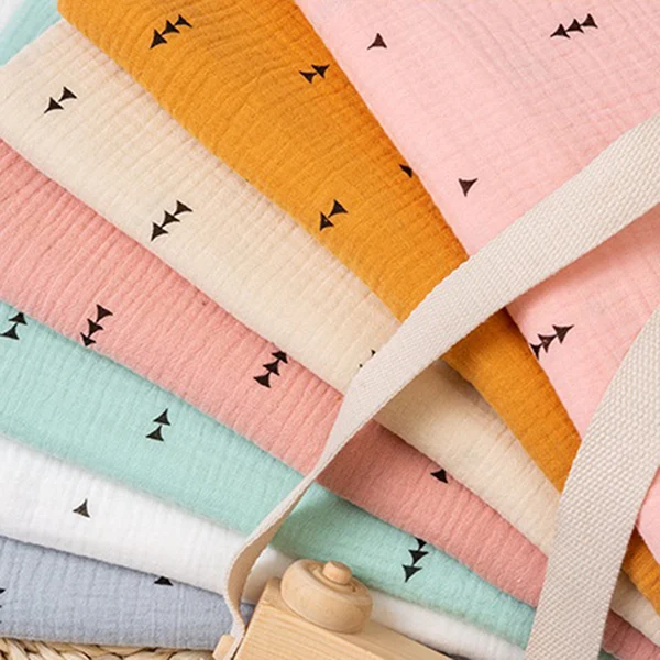 

50*135cm Triangle Print Fabric Drape Cotton And Linen Double Gauze Crepe Baby Clothes Fabric Ladies Skirt Sleepwear Fabrics