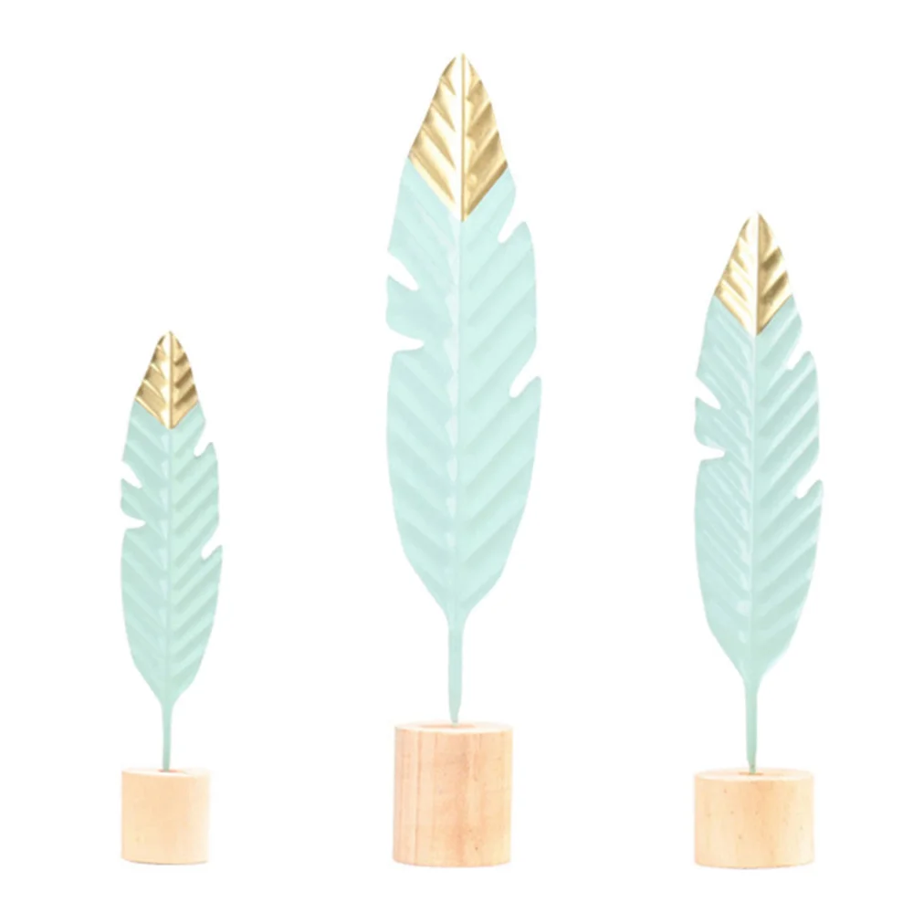 

1 Set 3Pcs Iron Feather Decors Creative Bedroom Adornments Bedroom Decors (Assorted Color)