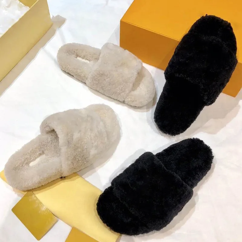 

2021 Winter Warm Pure Lamb Fur One-Piece Wool Slippers Letters Wear Flat Bottomed Versatile Lazy Flip Flops