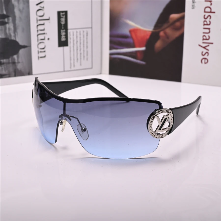 

Брендовые Солнцезащитные очки женские коричневые солнцезащитные очки для женщин роскошный дизайн UV400 цельные маленькие узкие дамские отте...