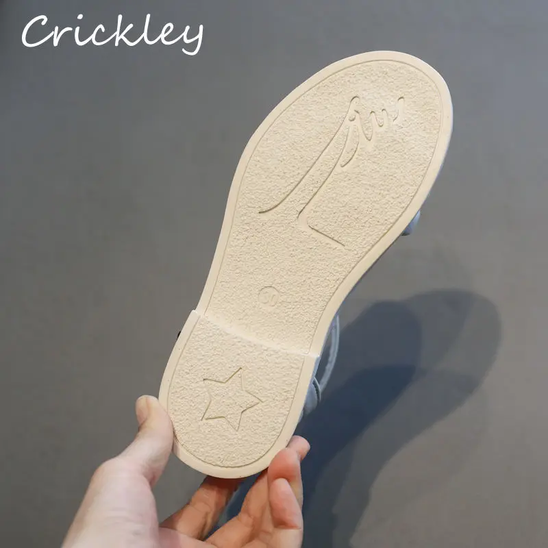 

Fashion Crystal Bow Children Sandals Princess PU Non Slip Summer Shoes For Kids Soft Bottom Breathable Designer Girls Sandals