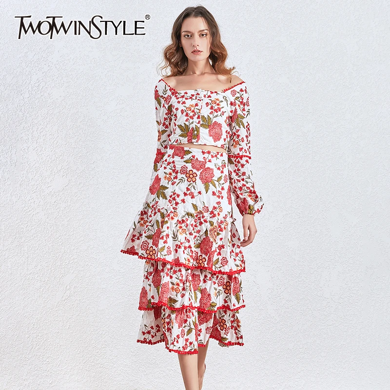 Женский костюм TWOTWINSTYLE из двух предметов с цветочным принтом и квадратным