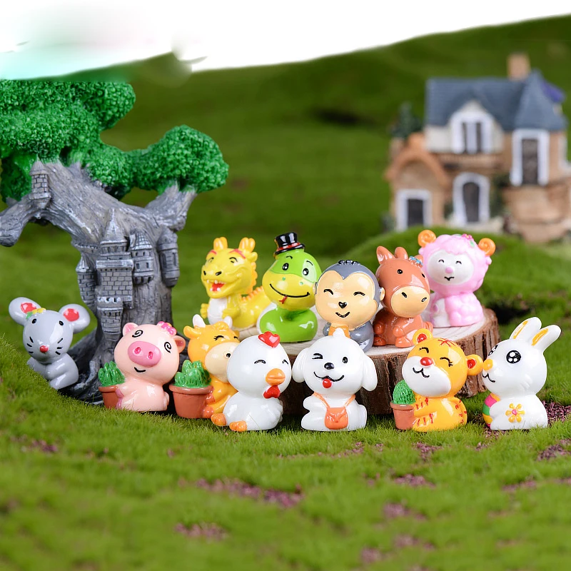 

12 pcs Zodiac Animal Doll Micro Landscape Decoration Creative Cute Home Decoration Children's Tiny Paradise