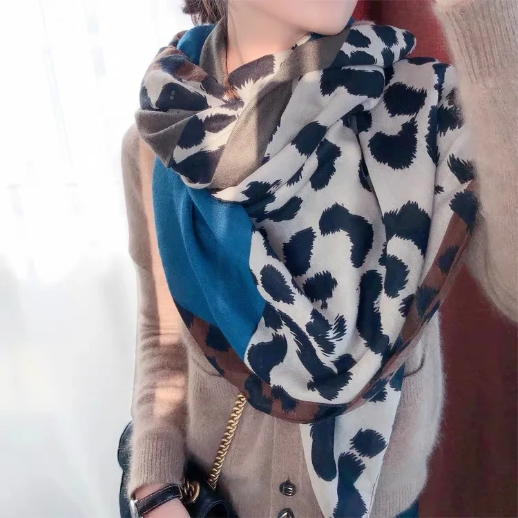 

2021 весенний модный новый шарф леопардового цвета, шелковый шарф, тонкая женская осенне-зимняя туристическая декоративная шаль
