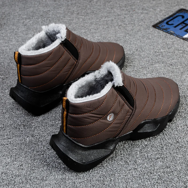 Мужские зимние ботинки Плюшевые короткие сапоги Нескользящие Уличная обувь для