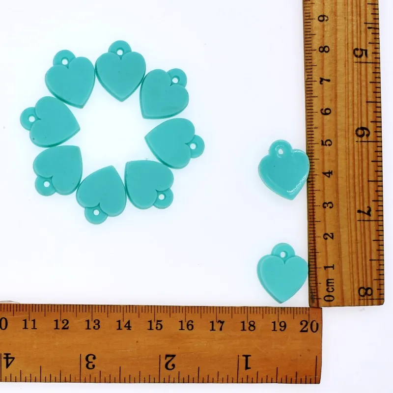 

10 pcs DIY Mini Hearts With Hole Fit Earrings Keyrings Fit Outfit School Bag Zip Crafts Accessories