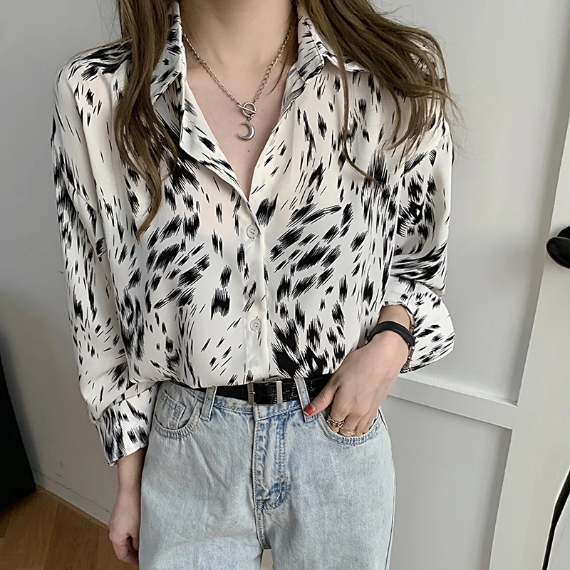 

Chiffon Print Shirts Blouses Women Fashion Casual Tops Female Long Sleeve Blouse Office lady Style Top