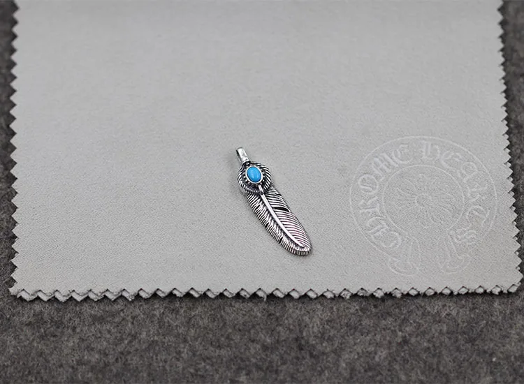 Кулон из серебра 2018 пробы в виде птицы с перьями | Украшения и аксессуары