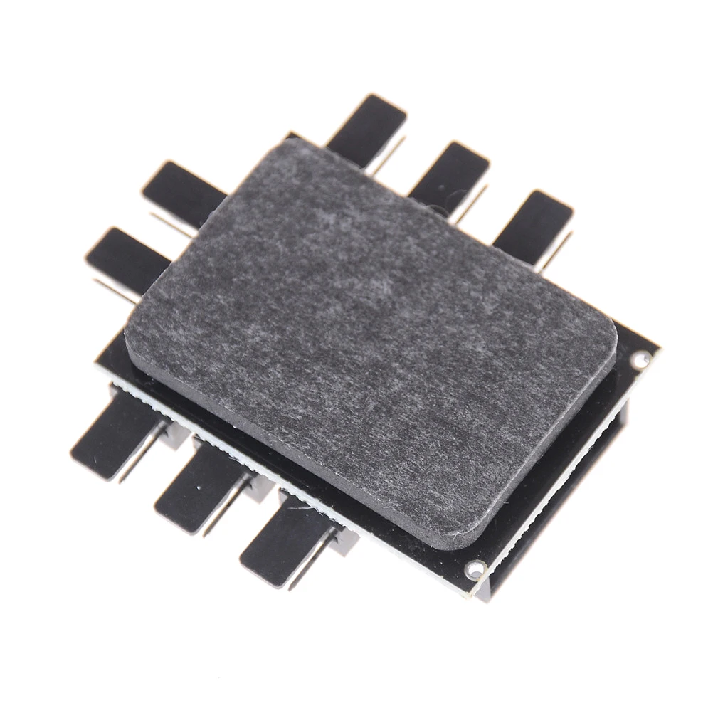 

IDE Molex 1 To 8 Multi Way Splitter Cooler Cooling Fan Hub 3pin 12V Power Socket PCB Adapter 2 Level Speed Control PC Computer