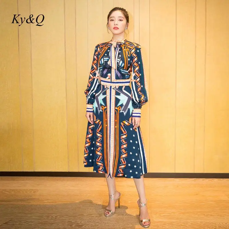 Женское модельное Брендовое вечернее платье синее винтажное трапециевидной