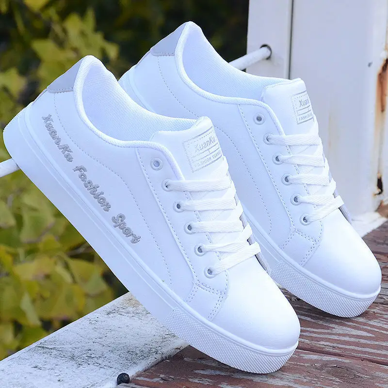 

Fashion Man Shoe White Sneaker Vulcanized Platform Male Sport Running Trend Designer Casual Flat Footwear