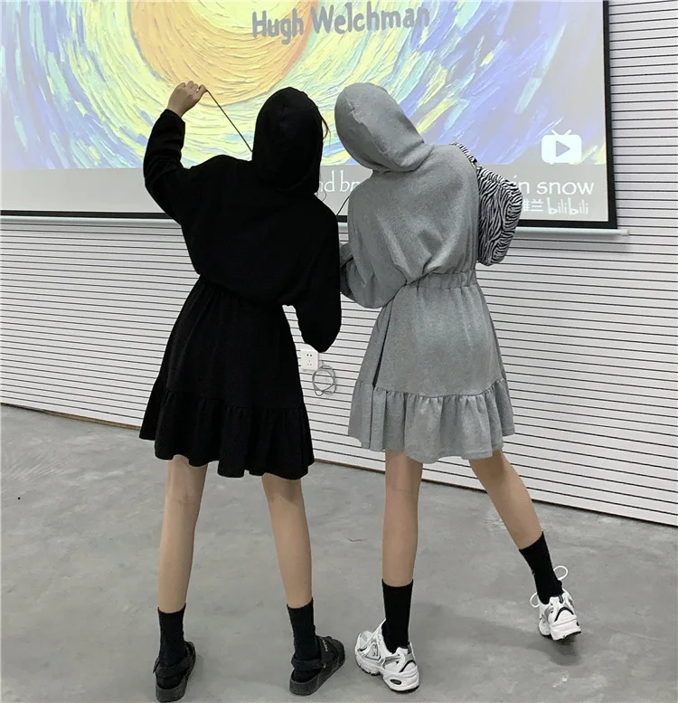 Мини-платье женское демисезонное в готическом стиле с длинным рукавом | Женская