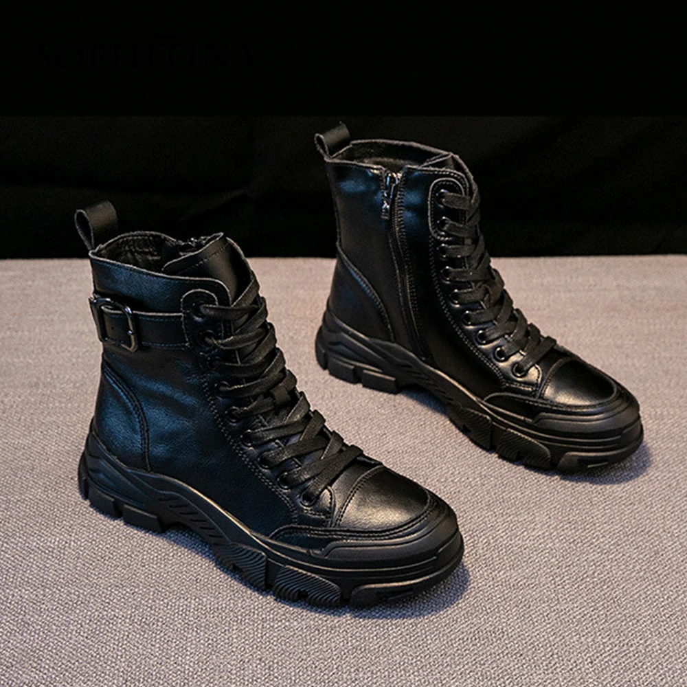 

Женские ботинки с пряжкой на ремешке SOPHITINA, повседневная спортивная обувь, удобные короткие плюшевые ботильоны с круглым носком, NO277, зима