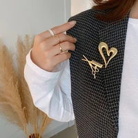 xz62362 f35 amorita boutique fashionable love heart pin brooch