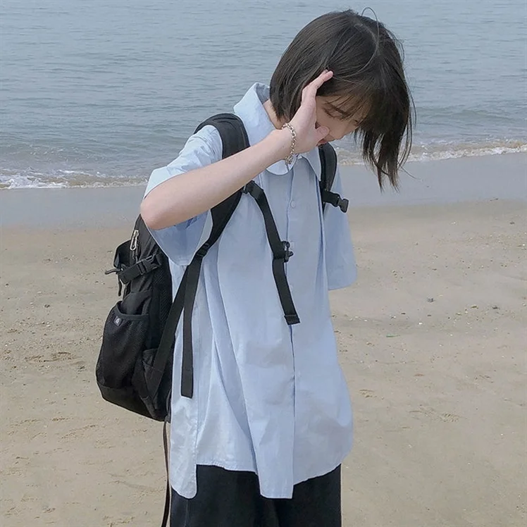 

21 летняя новая японская рубашка с коротким рукавом для студенток в Корейском стиле свободная нишевая дизайнерская рубашка с кукольным воро...