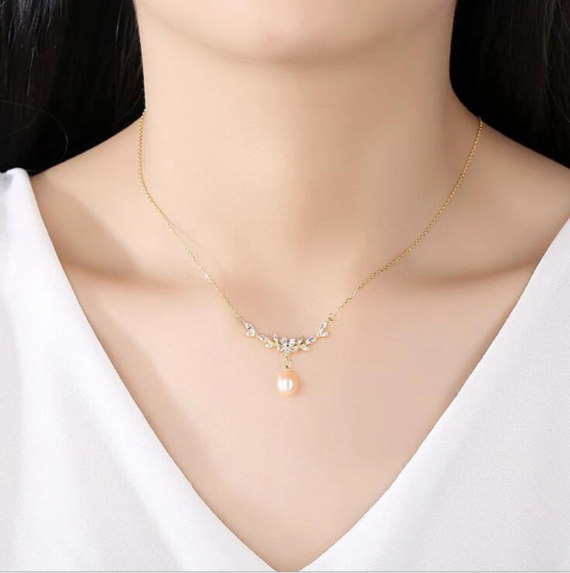 Цепочка с подвеской в виде цветка из серебра 925 пробы натуральным пресноводным