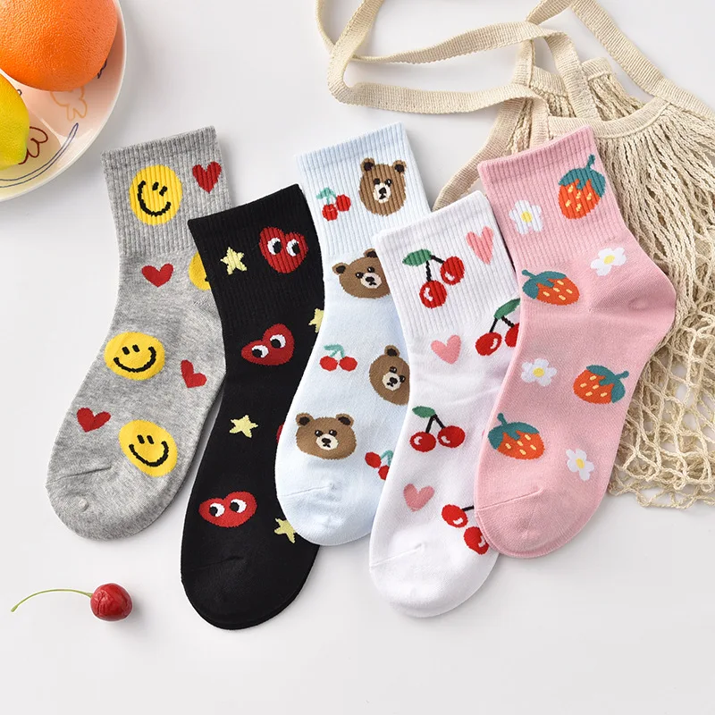 Fall Women's Cute Smiley Bear Cartoon Socks Korean Style Girls Strawberry Cherry Fruit Pink White Long Kawaii Slouch Socks 5Pcs