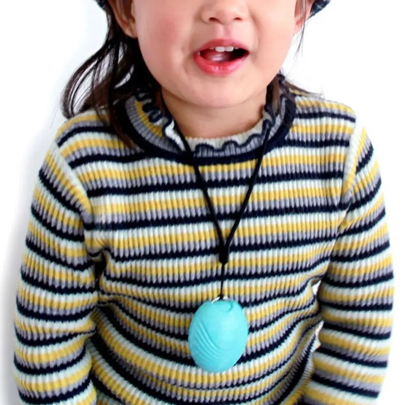 

Wearable Air Purifier Necklace Mini Portable Air Freshener Ionizer Negative Ion