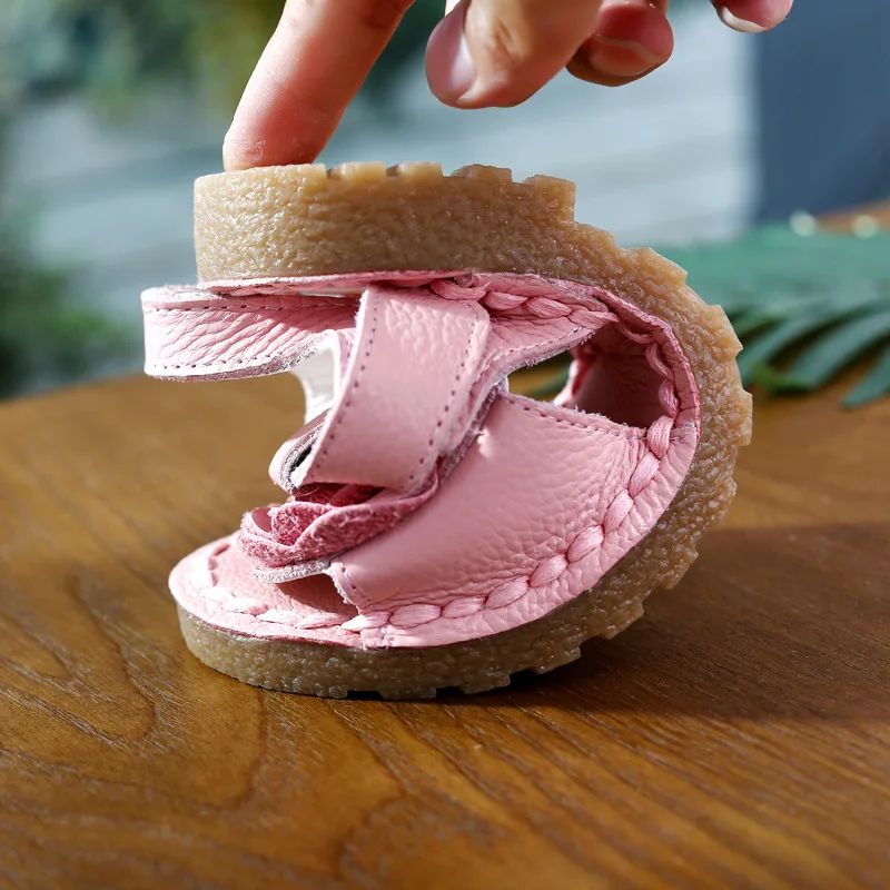 Сандалии для девочек из натуральной кожи с мягкой подошвой и цветами Женские