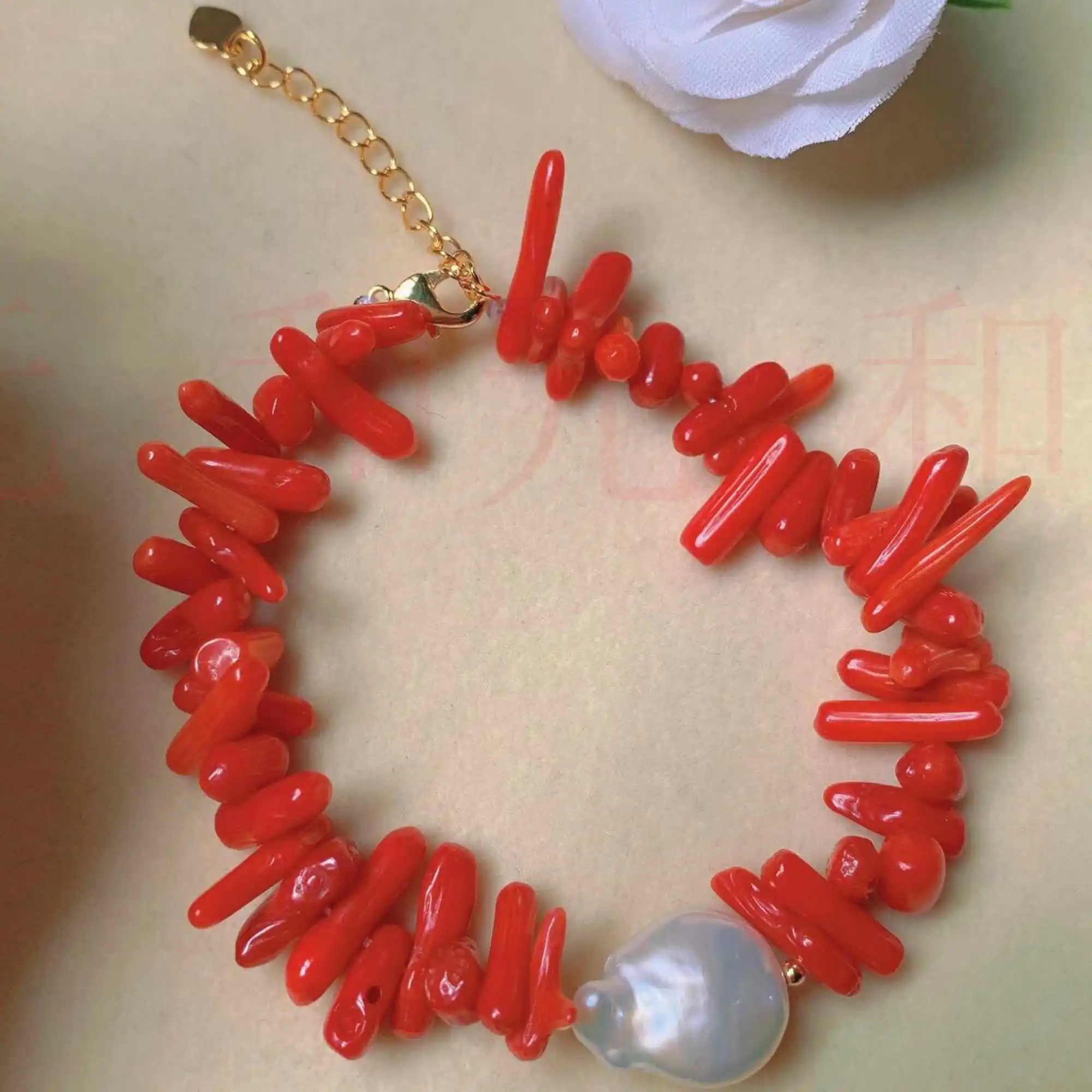 

Fashion natural White sector Fresh water pearl Red Coral Gold bracelet gift Seven Chakras Yoga Glowing National Style Mental