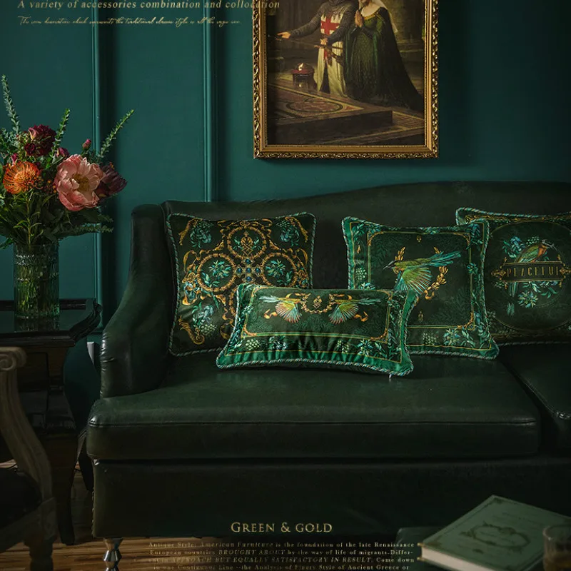 Зеленые подушки художественный античный сад цветок птица зеленая Подушка