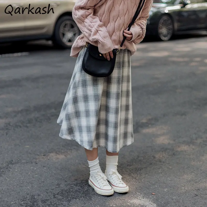 

Женская клетчатая юбка, винтажная универсальная юбка до середины икры в японском стиле Харадзюку для колледжа, удобная нежная повседневная...