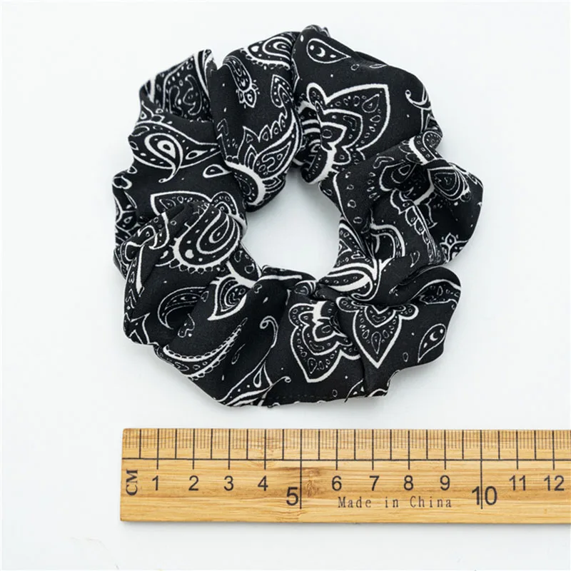 

New Korean Women Headwear Girls Hair Ties Vintage Lady Scrunchies Ponytail Hair Holder Rope White Black Print Hair Accessories