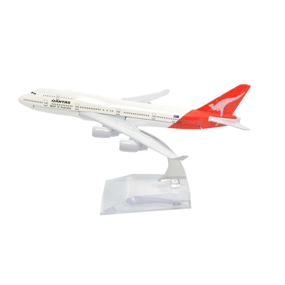 

TANG DYNASTY(TM) 1:400 16cm Boeing B747-400 Qantas Metal Airplane Model Plane Toy Plane Model