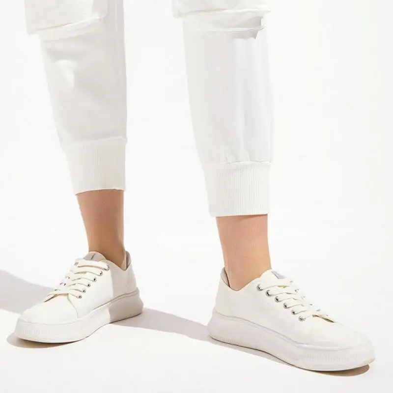 

shoes High Quality Running Shoes for Men and women Breathable Athletic Sport Shoes Designer Comfortable Soft Jogging Sneakers