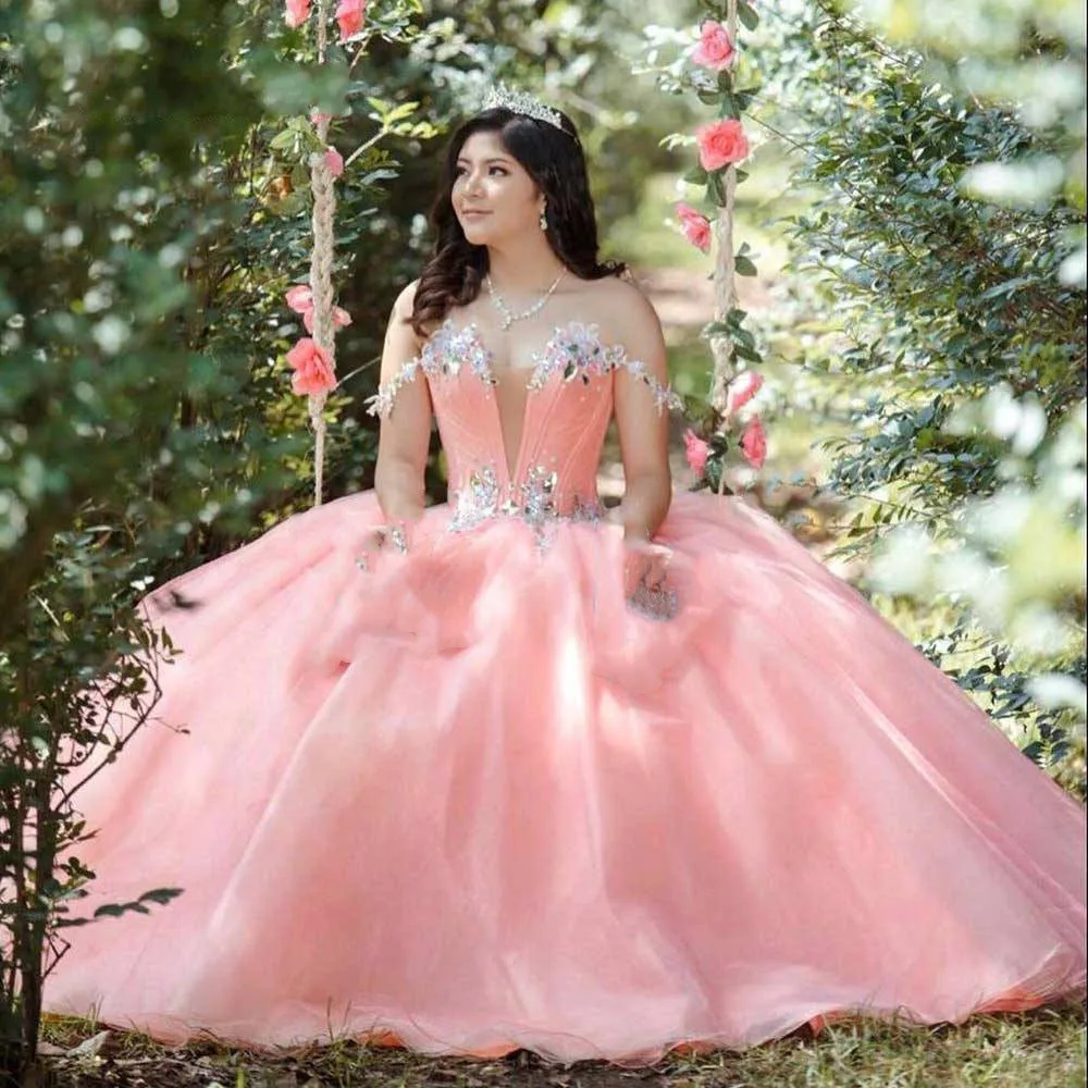 

Pink Dresses 2021 Deep V Neck Sweet 15 16 Dresses Backless Puffy Skirt Birthday Party Sweep Train Lovely платье на выпускной
