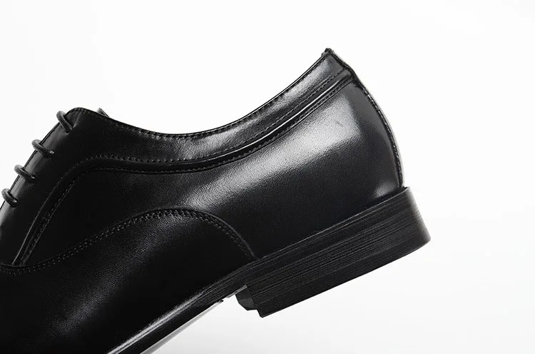 

QYFCIOUFU Mens Dress Shoes New Arrival British Style Square Toe Formal Shoes Men Leather Shoes Fashion Lace-up Office Shoes