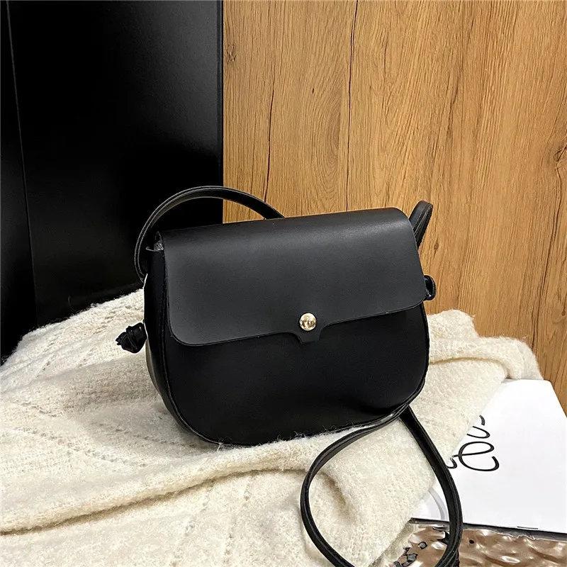 

Новая дизайнерская женская сумка QiaoSanSan, зимняя модная сумка-седло, однотонная текстурная трендовая сумка-мессенджер на одно плечо