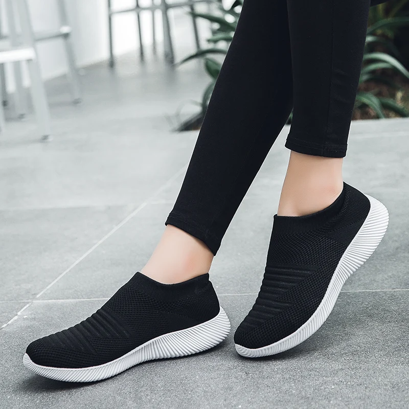 2021 Women Tennis Shoes Sneakers Tenis Mujer Cheap Woman Mother Slip on Gym Sport Shoes Ladies Healthy Trainers Zapatos De Mujer
