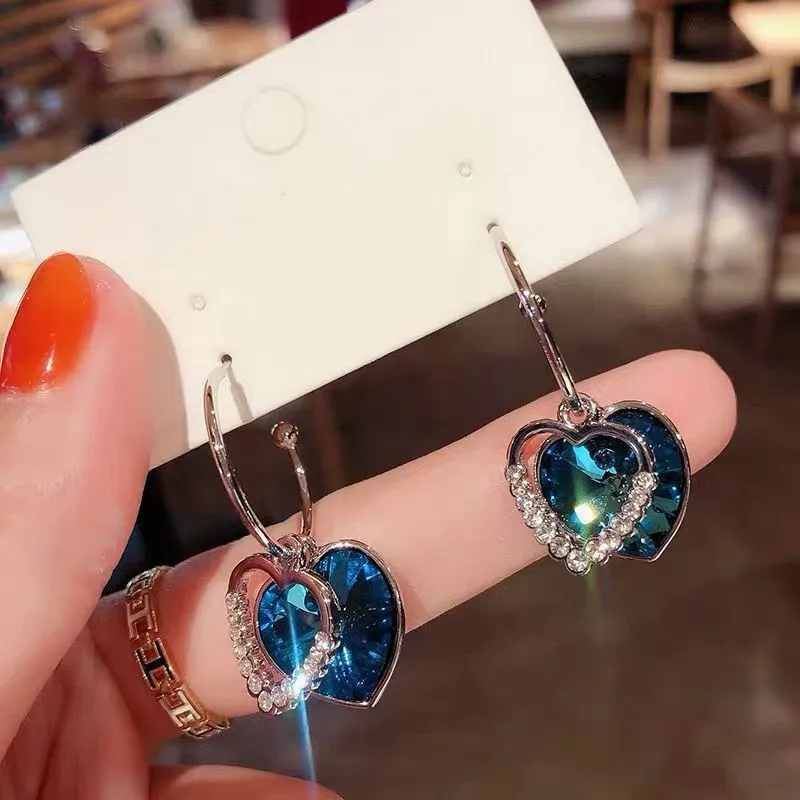 

Korean Fashion Ocean Heart Blue Crystal Earrings Women's Temperament and Atmosphere Earring Party Wedding Jewelry