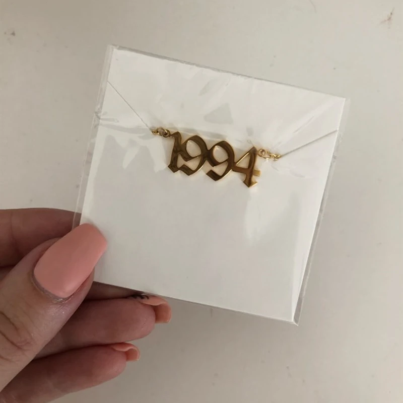 Новое ожерелье для ребенка год рождения мамы на выбор английское с цифрами